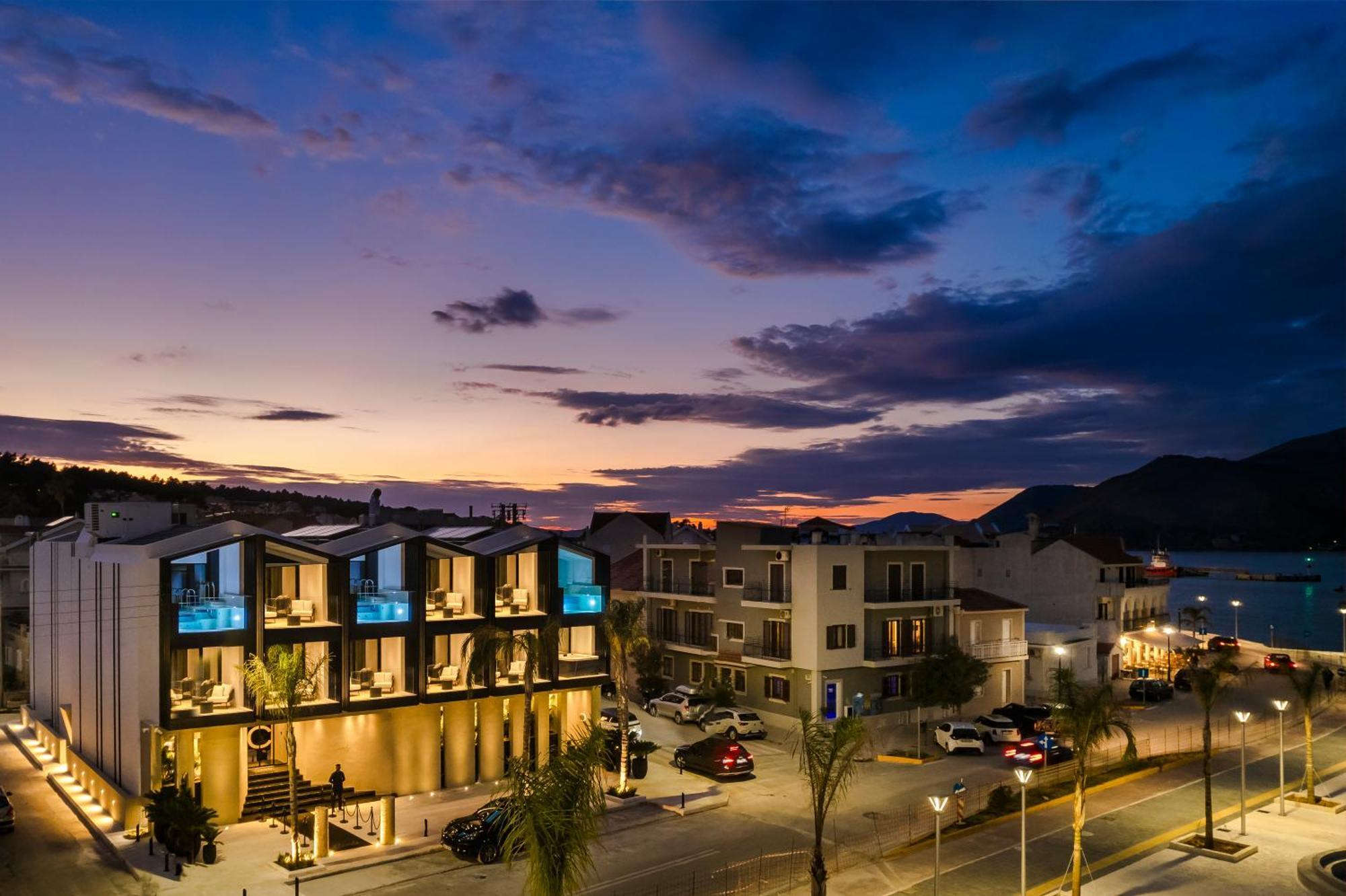Casaly Hotel & Spa อาร์กอสโตลี ภายนอก รูปภาพ