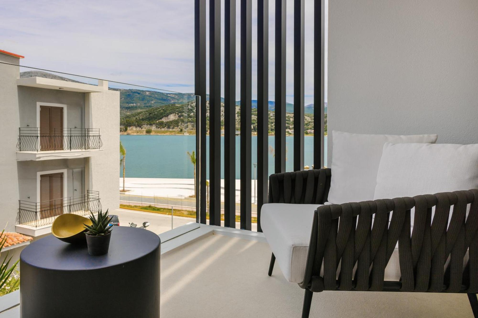 Casaly Hotel & Spa อาร์กอสโตลี ภายนอก รูปภาพ