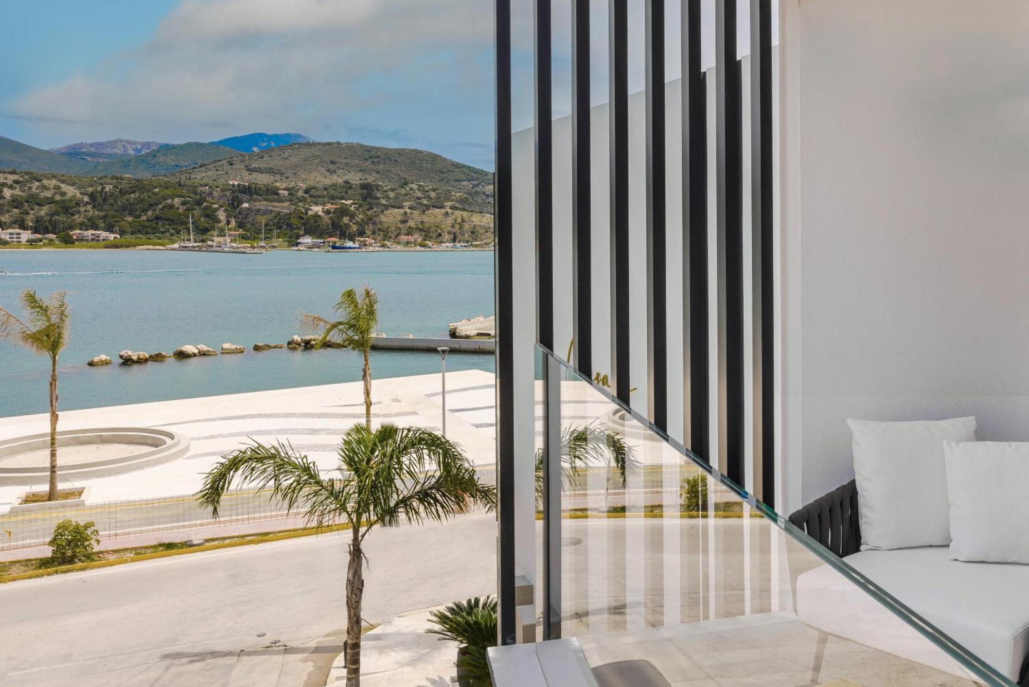 Casaly Hotel & Spa อาร์กอสโตลี ภายนอก รูปภาพ