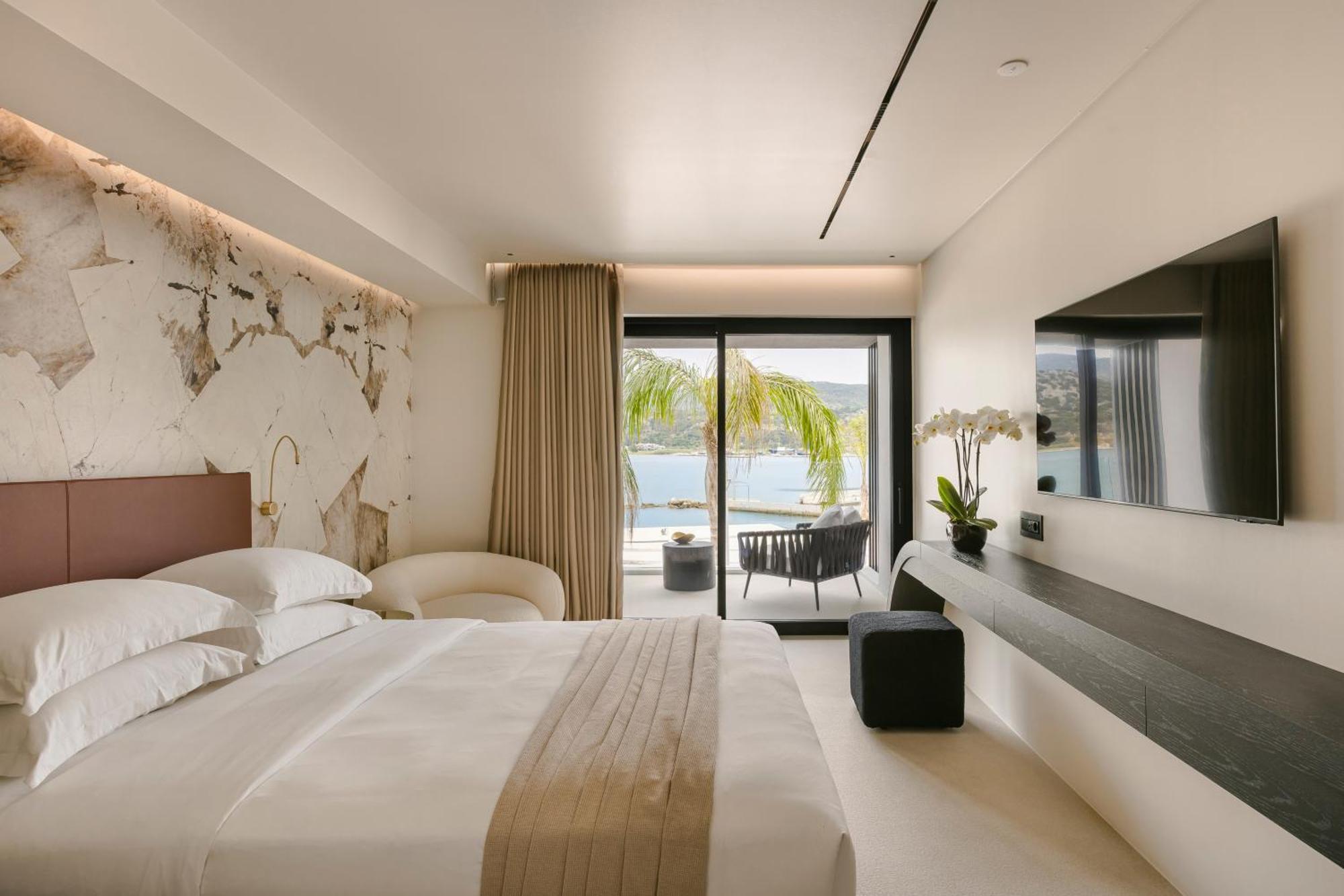 Casaly Hotel & Spa อาร์กอสโตลี ภายนอก รูปภาพ
