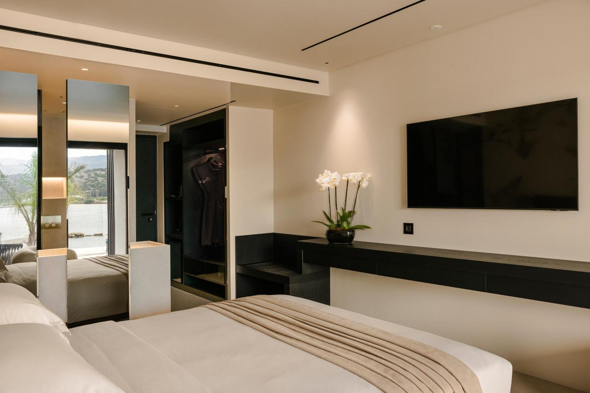 Casaly Hotel & Spa อาร์กอสโตลี ภายนอก รูปภาพ
